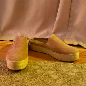 Vince Camuto Platform Slides